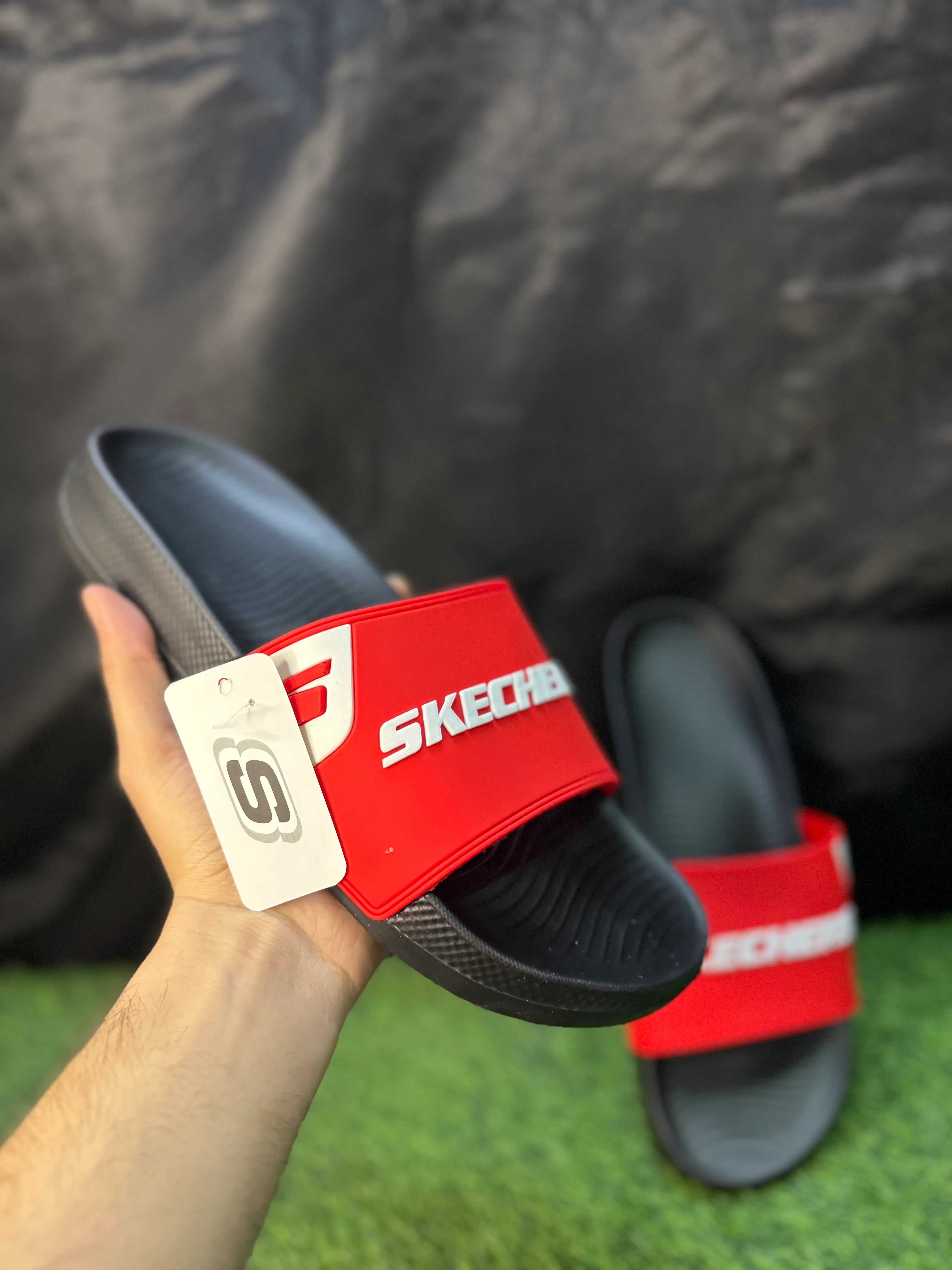 NEW Skechers HYPER BURST Soft FlipFlop